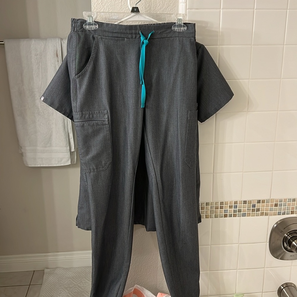 Figs - Picture 4 of 4